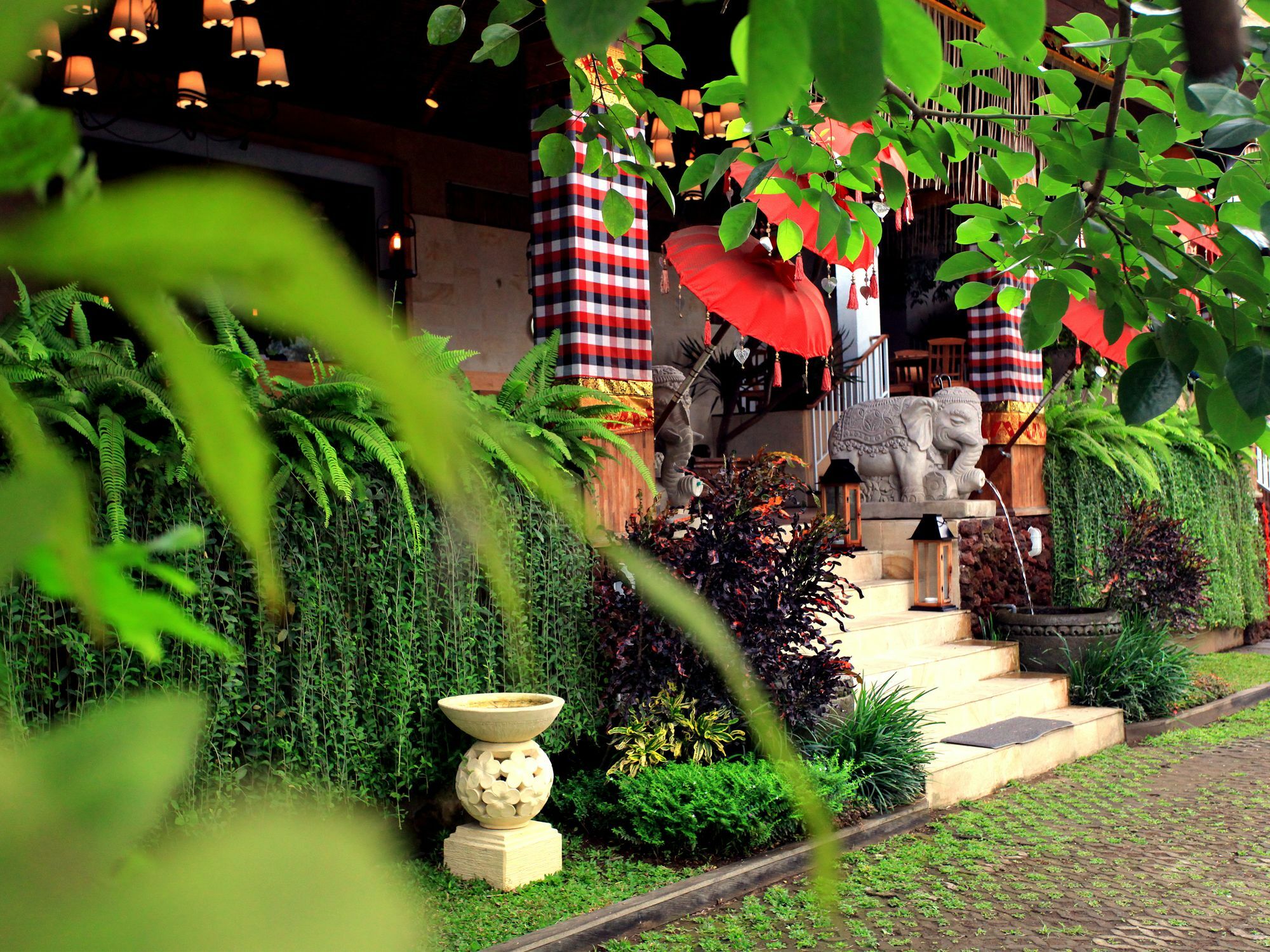 Hotel Puriartha Ubud - Chse Certified Buitenkant foto